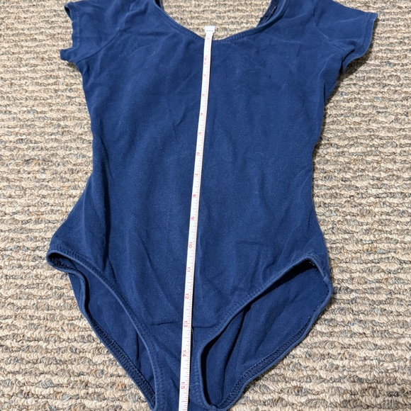 Leotards - Picture 3 of 8